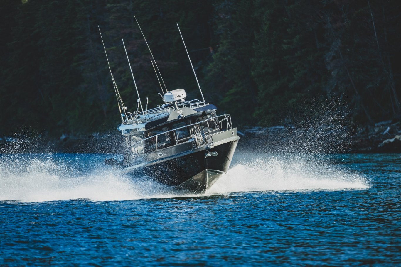 KingFisher 3025 XRS Offshore 2025