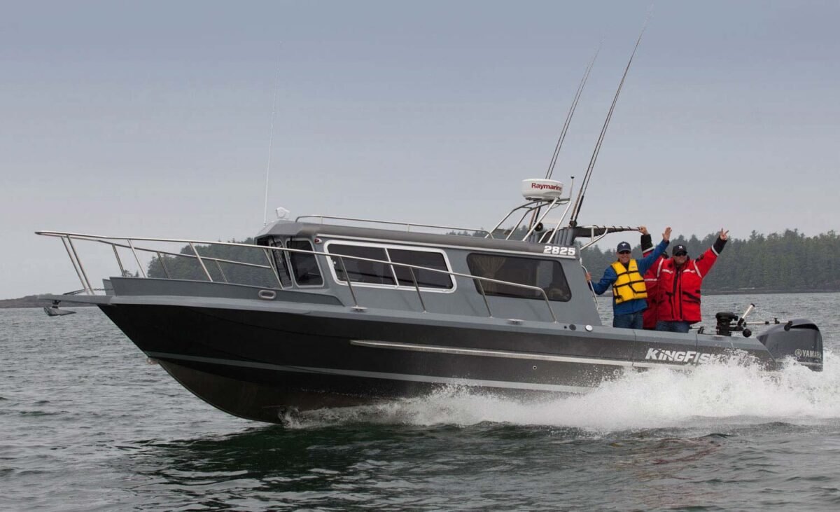 KingFisher 2825 2025 Destination Offshore