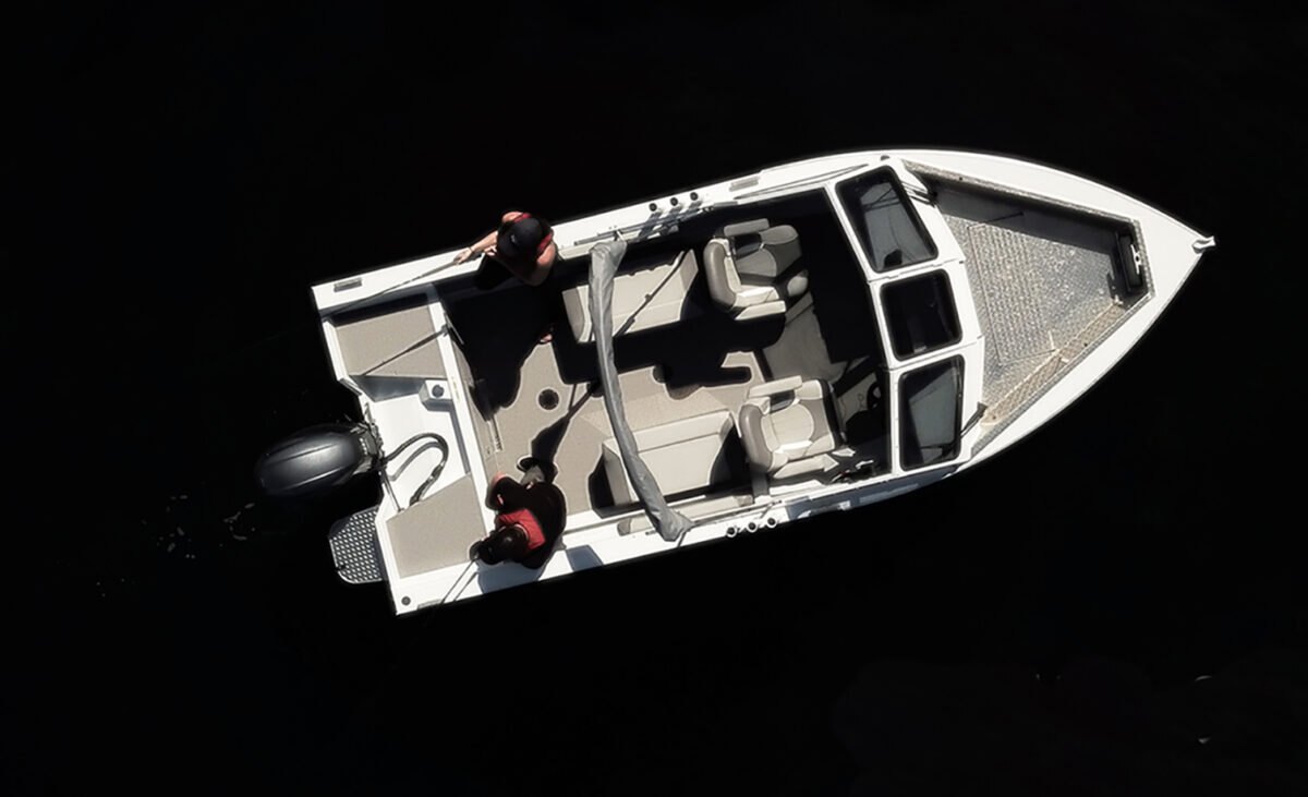 KingFisher 1825 Falcon Sport 2025