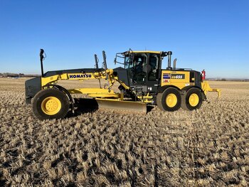 2022 Komatsu GD655 7 Motor Grader w/ Snow Wing