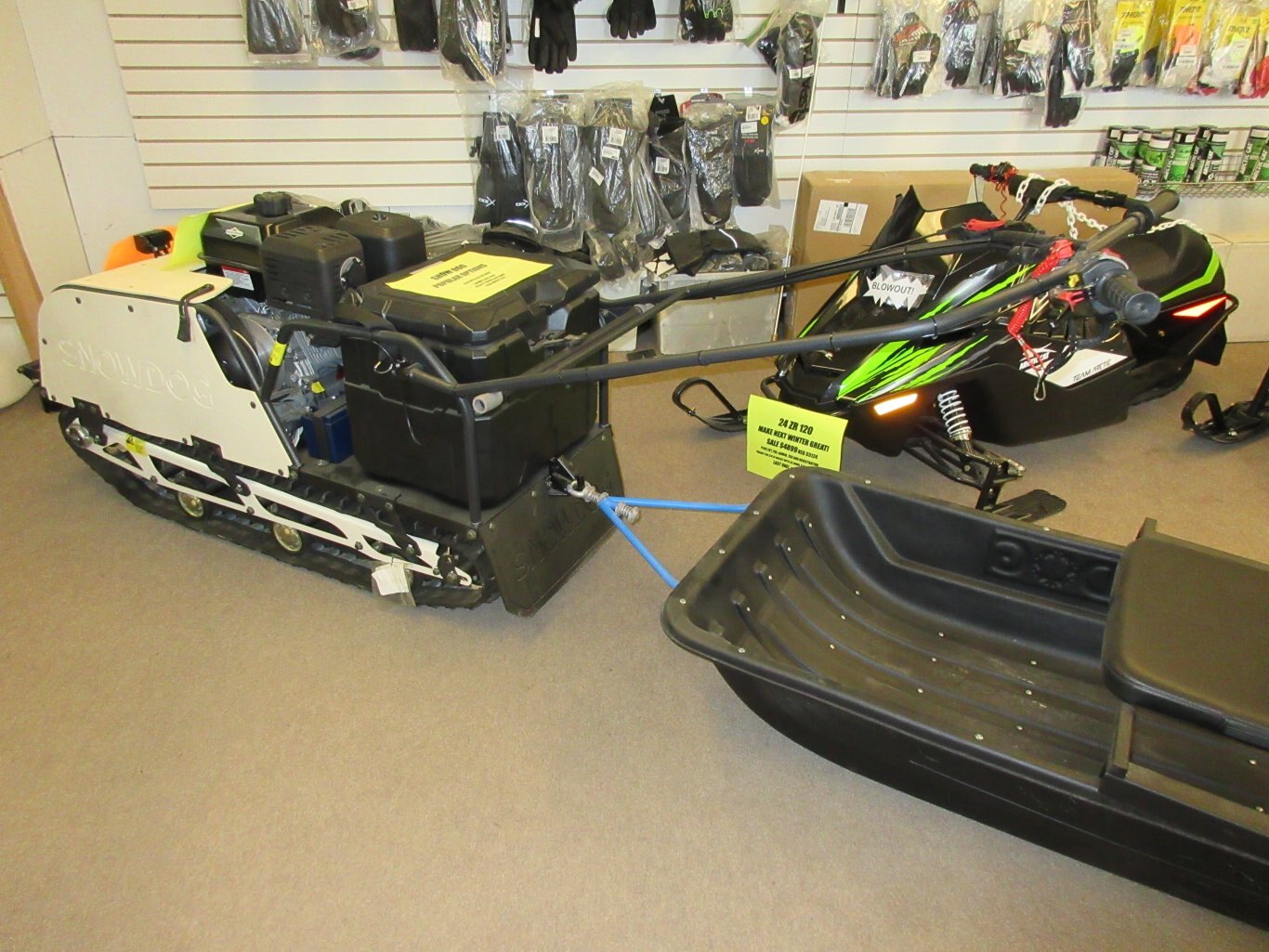 Snowdog Sport B13R, the ice fisherman's friend!