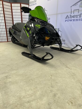 2023 Arctic Cat NEW Riot 9000 146
