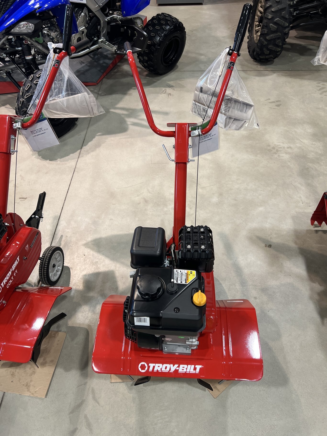 TROY-BILT FRONT TINE TILLER (21B-34M8B66) CUB-K40283 Home