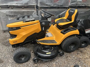2026 CUB CADET Z2 46 ZERO TURN