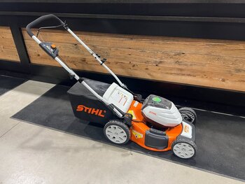 STIHL NEW RMA 460 19 Battery Powered Mower