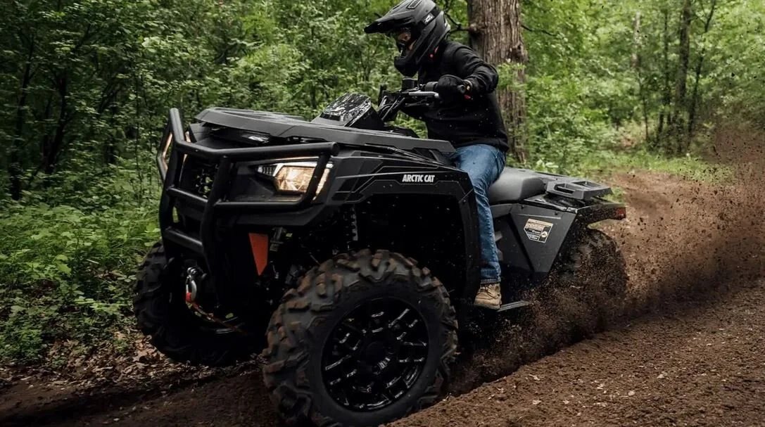 2027 ARCTIC CAT ALTERRA 600 LTD BLACK
