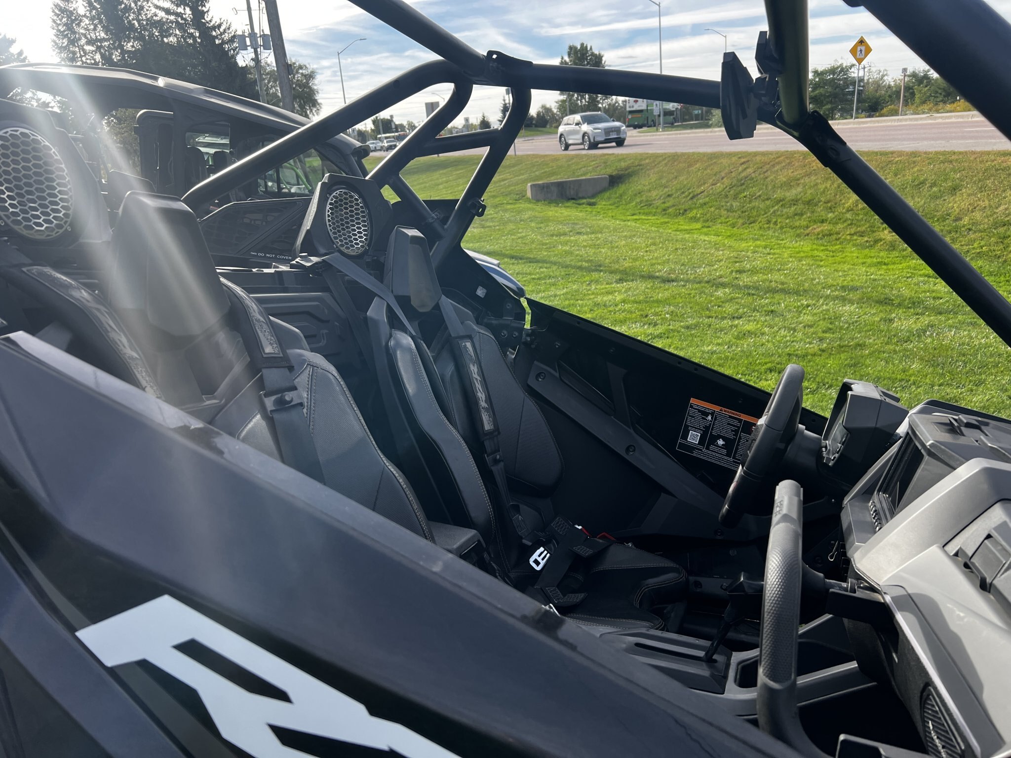 2022 POLARIS RZR PRO XP ULTIMATE (BLACK CRYSTAL)