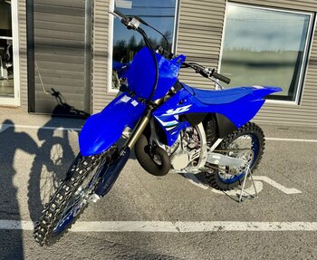 Yamaha YZ125 Bleu 2024 Team Yamaha