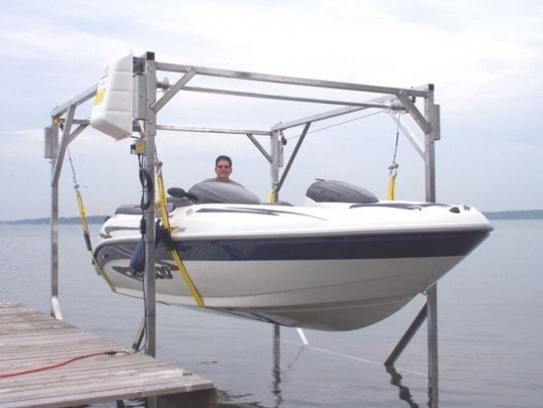 Naylor Docks Shallow Water Boat Lifts SL5000