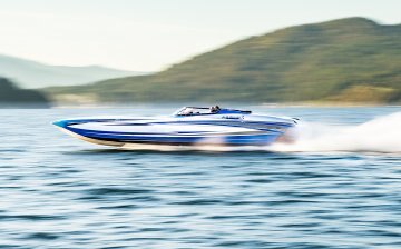 マーキュリー　F-1 GP ボート　マーキュリーレーサー Mercury Racing DUAL CAL 1550/1350 | Home Birch Point Marina