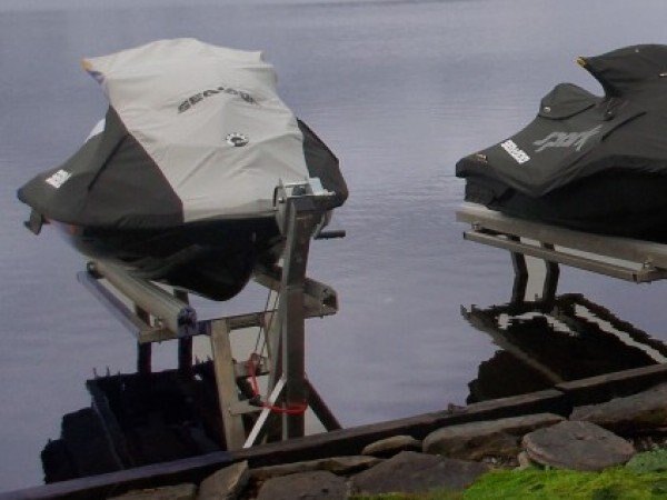 Naylor Docks PWC Lifts A 1250