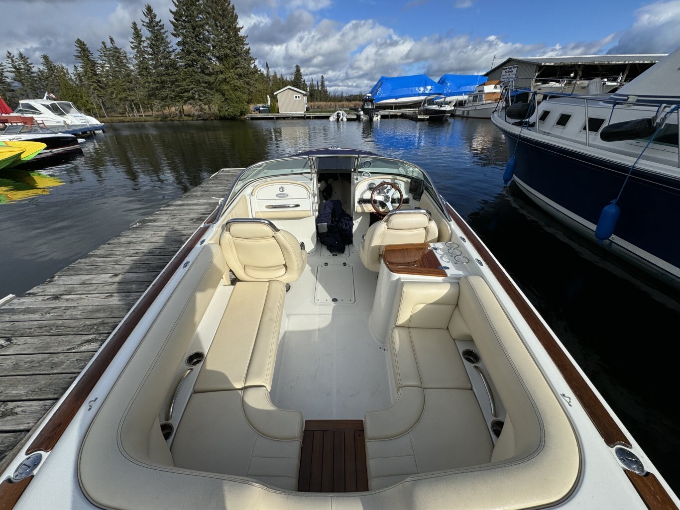 2010 Chris Craft 25 Launch Heritage