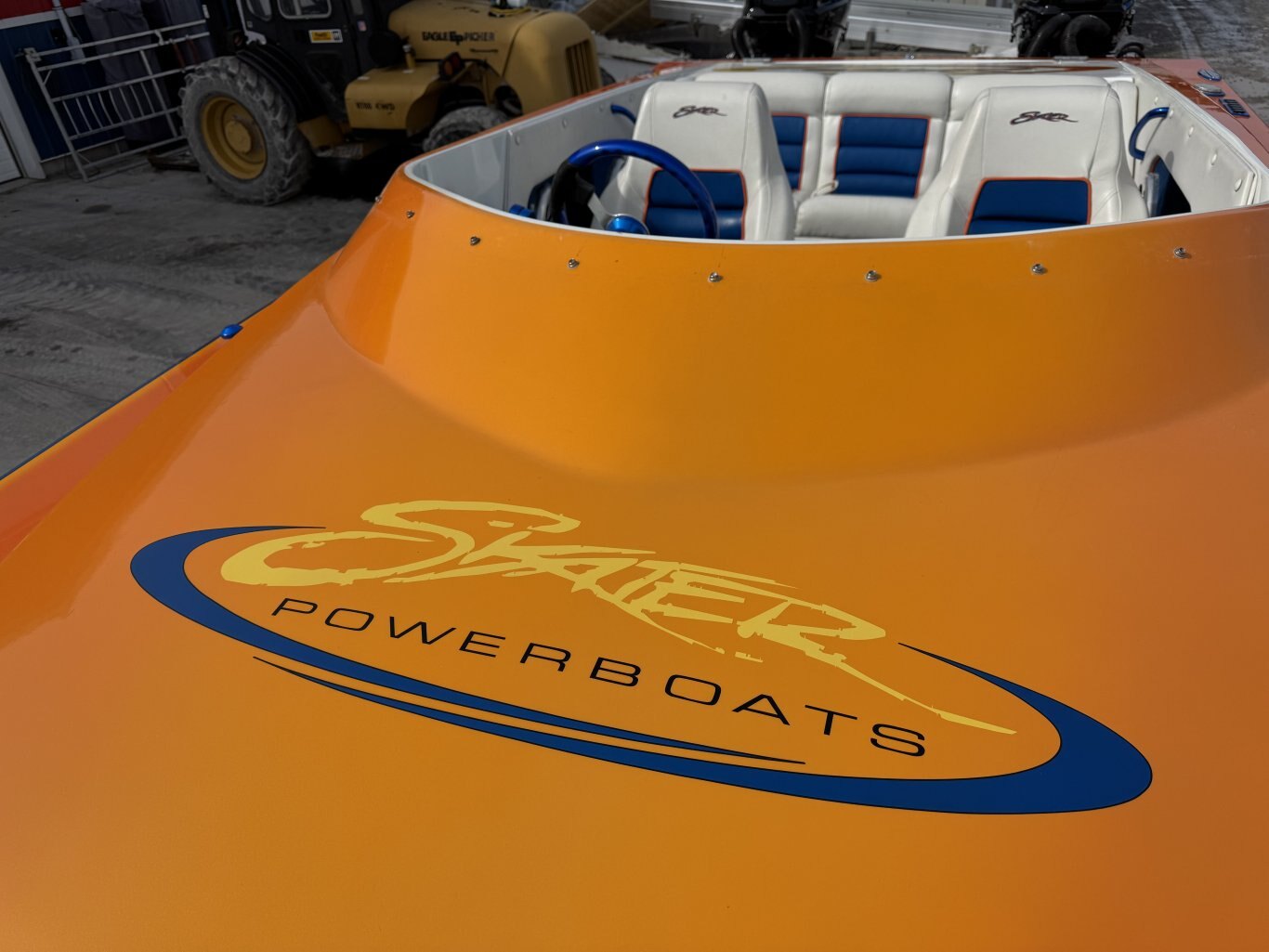 1986/ 2010 Skater 24