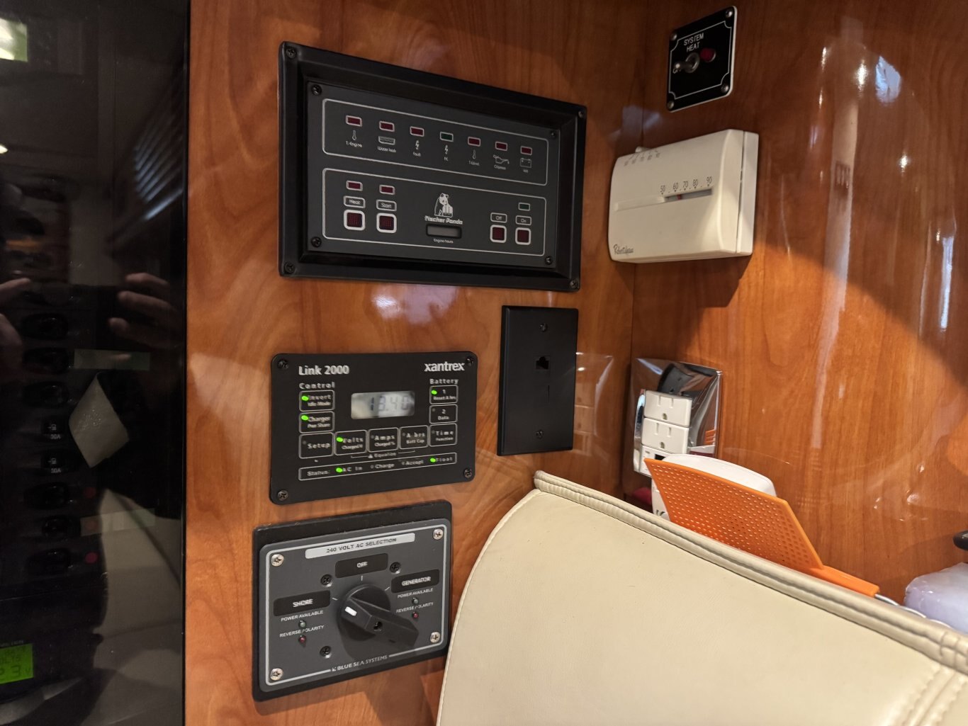 2005 Fountain 48 Express Cruiser