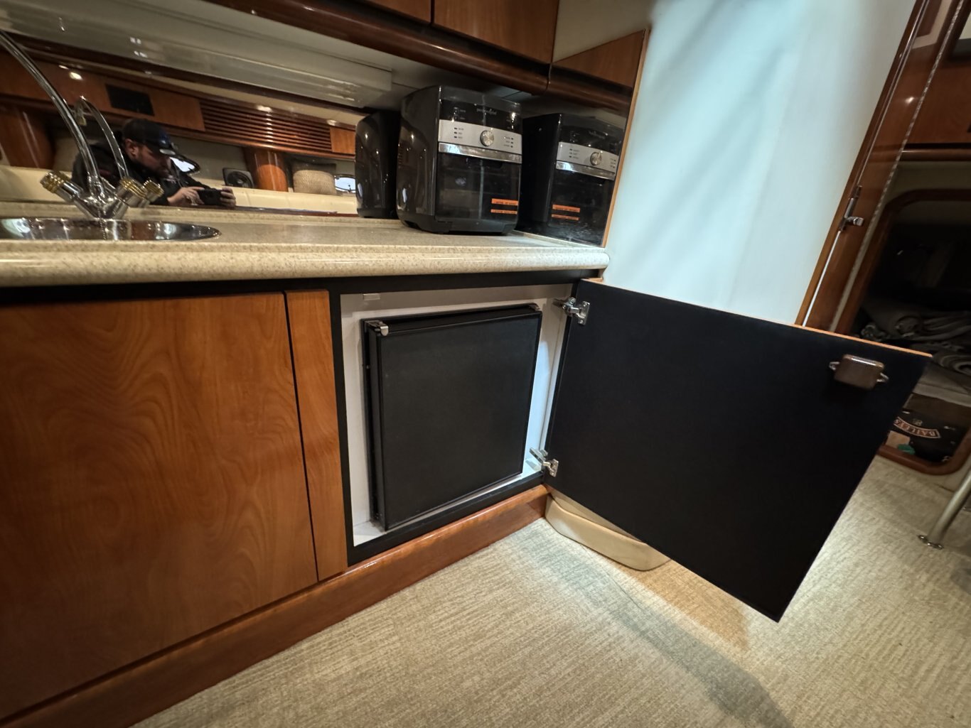 2005 Fountain 48 Express Cruiser