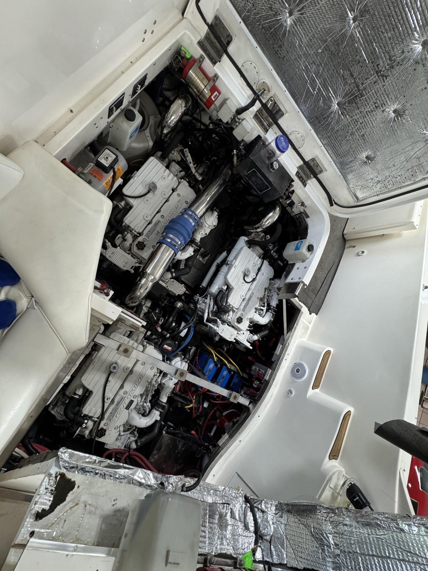 2005 Fountain 48 Express Cruiser