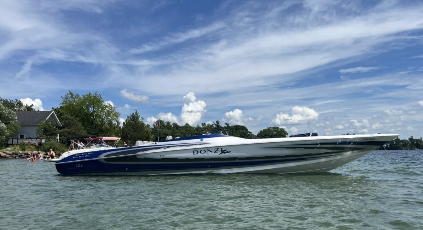 2008 Donzi 38 ZR