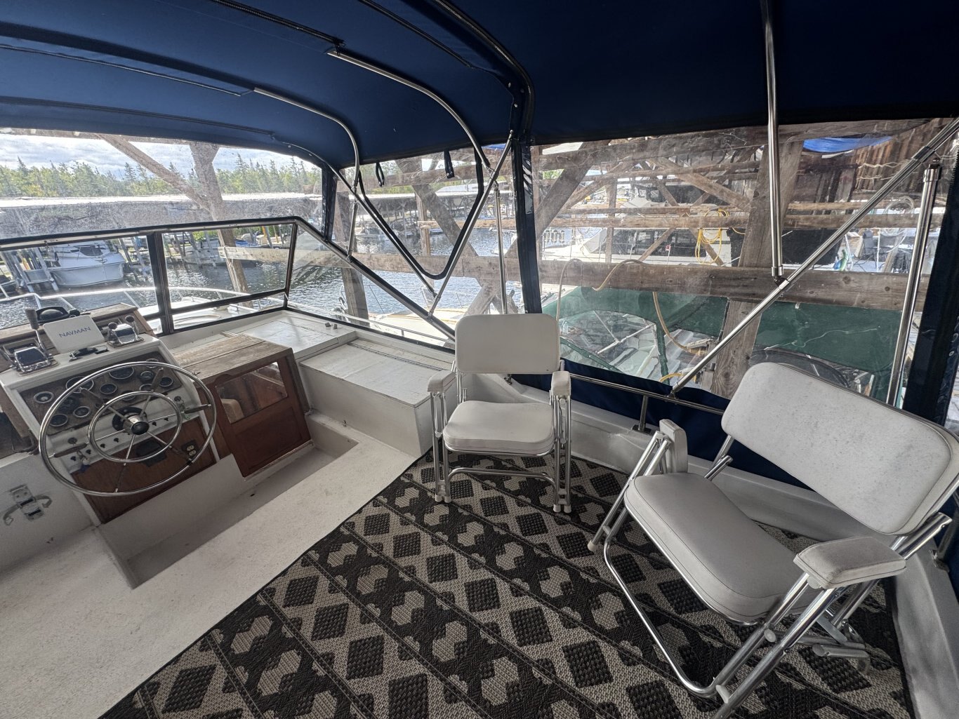 1974 Trojan 36 Tri Cabin