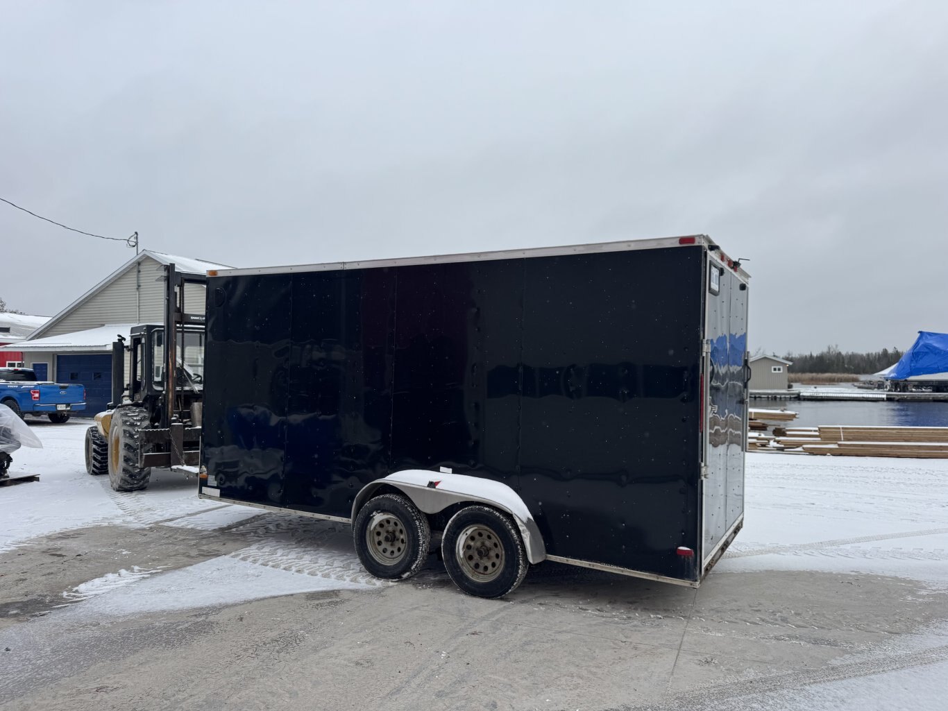 2018 Peach Cargo 7X16 V Nose Ramp Door