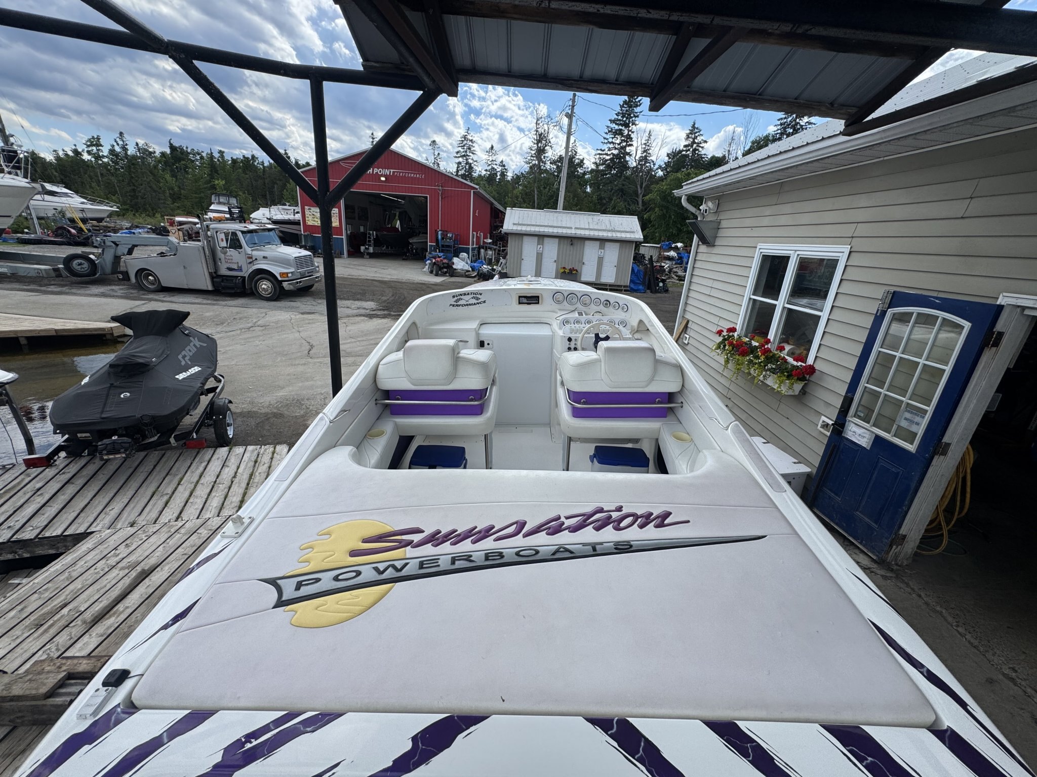 2002 Sunsation 32 Dominator