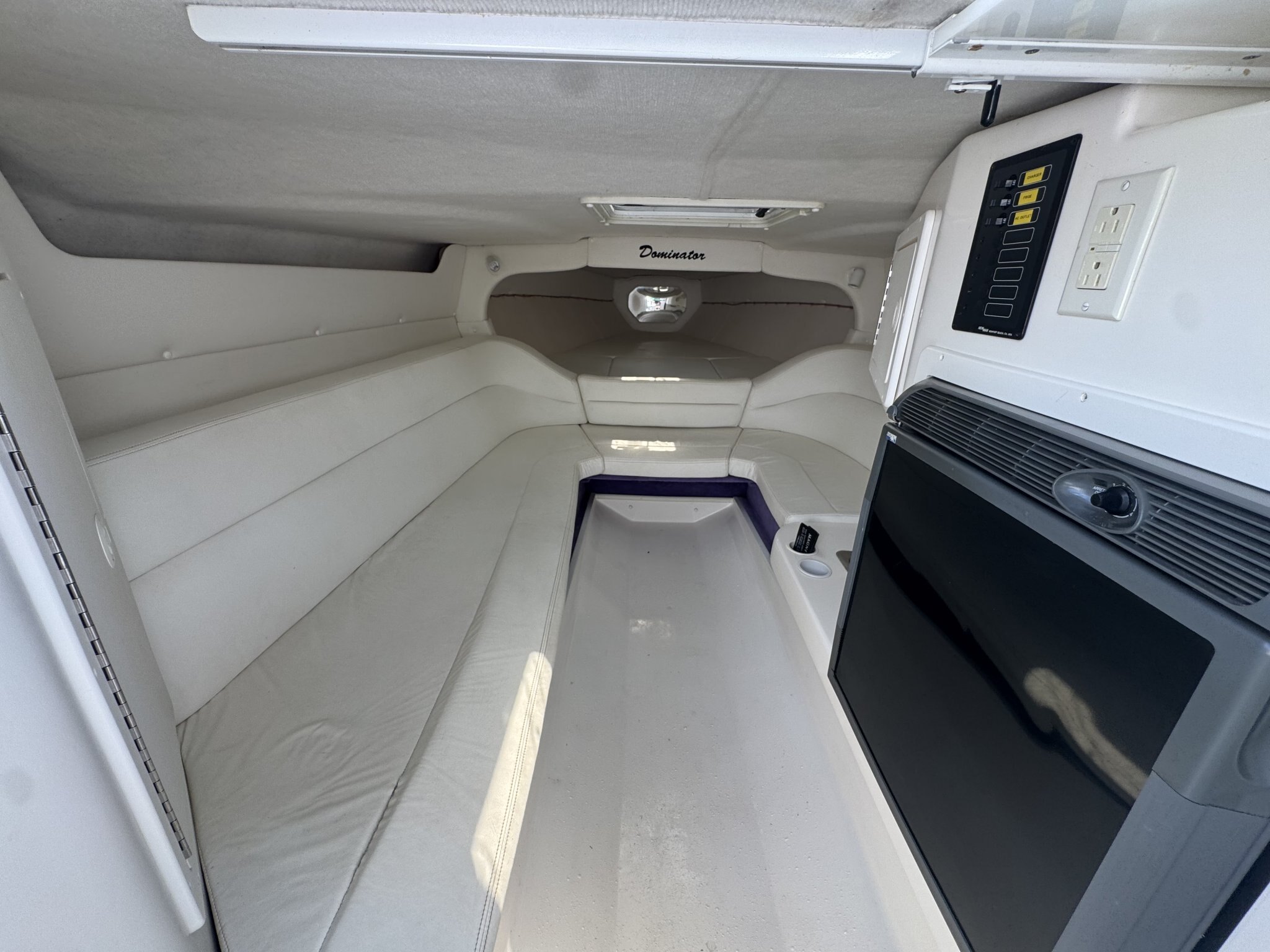 2002 Sunsation 32 Dominator