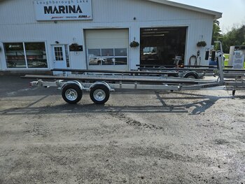 18.5 ft Pontoon Boat