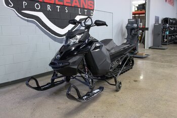 2014 SKIDOO SUMMIT X 146 800 R