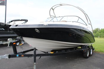 2001 Campion Explorer 582