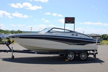 2001 Campion Explorer 582