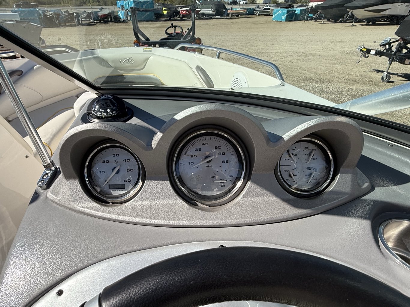 2007 Monterey 194 FS with 5.0 Volva Penta GXI