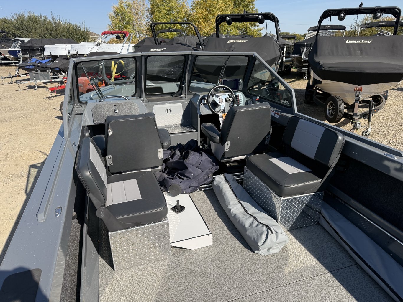2023 RH Coastal 20ET with 200hp Yamaha SHO + 9.9hp Kicker