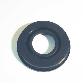 SPX CHAINCASE OIL SEAL (SM 03048)