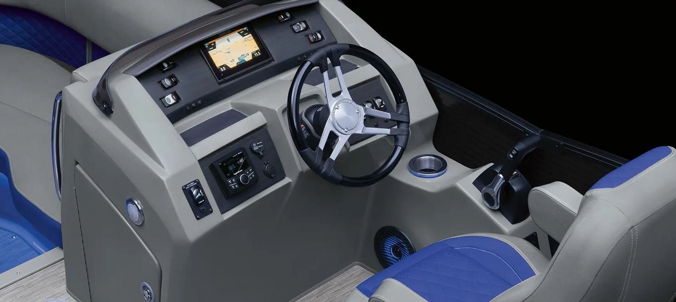 2025 Bennington L23 Swingback Bowrider w/ Arch 23 LTSBA