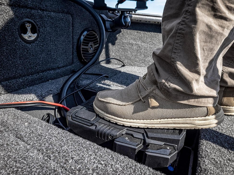 2026 Lund 2075 Impact XS Sport