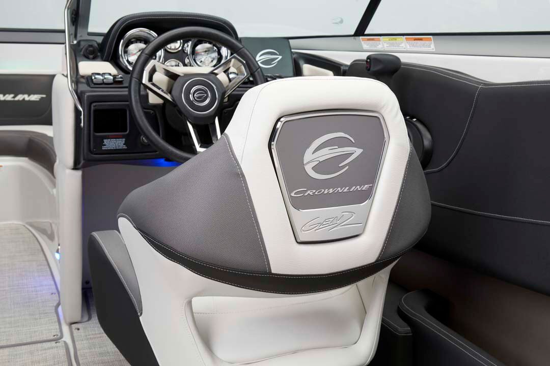 2025 Crownline 200 SS