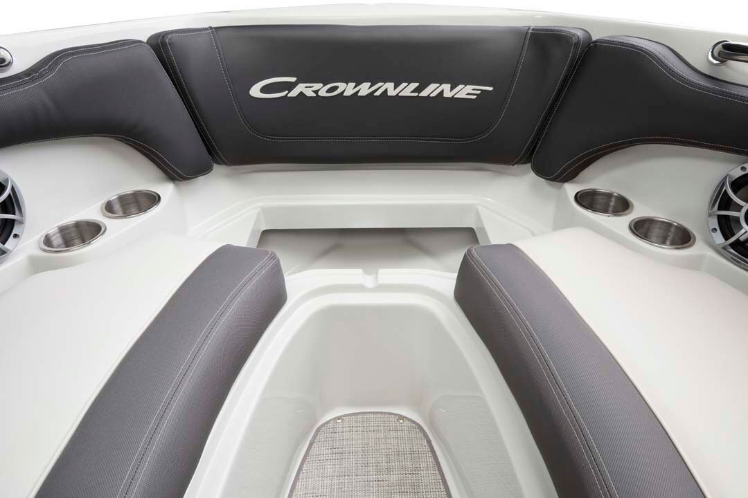 2025 Crownline 200 SS