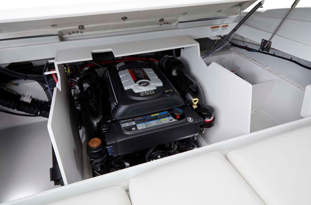 2025 Crownline 200 SS