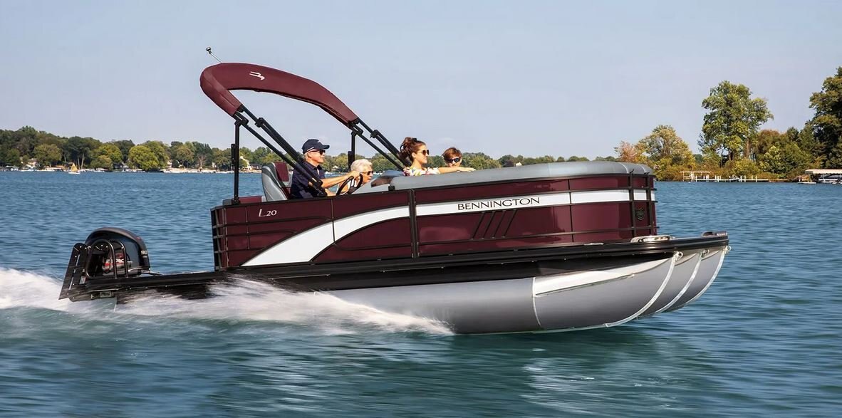 2026 Bennington L Line 20 L Stern Radius Quad Bench