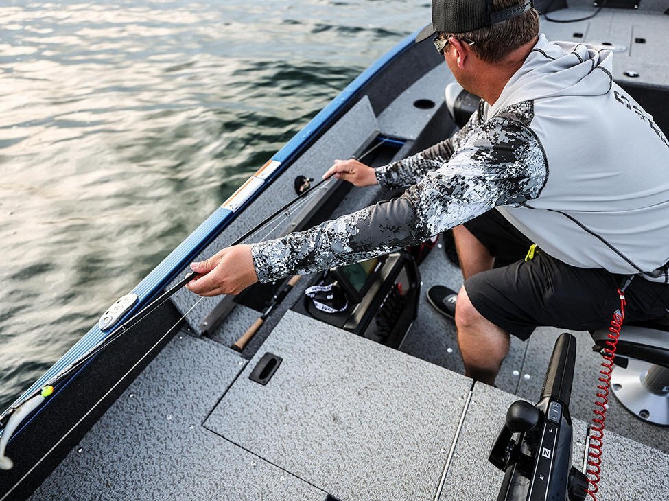 2026 Lund 1650 Angler SS