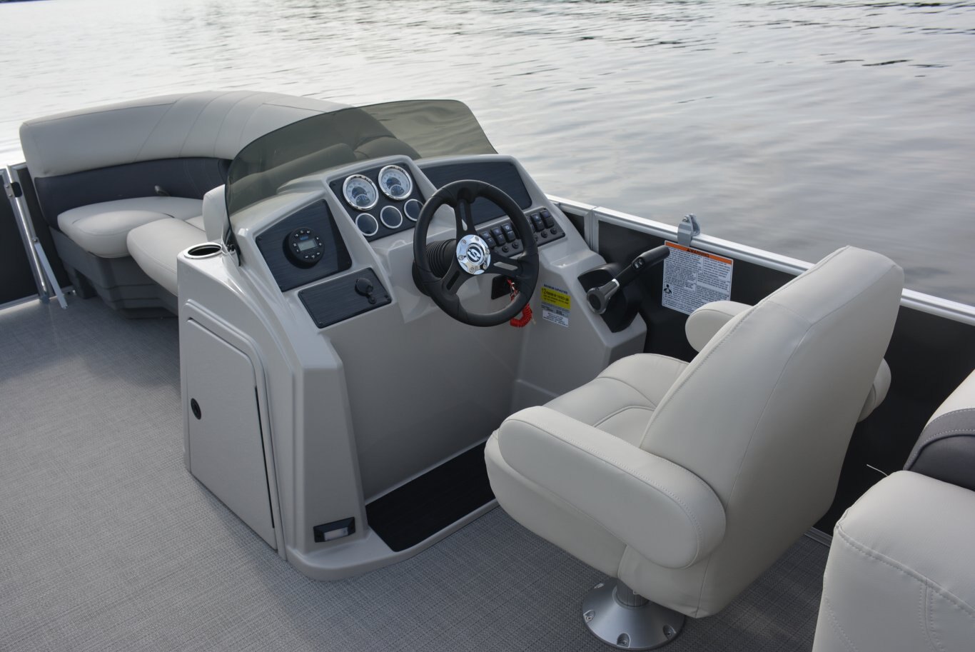 Sylvan Mirage Cruise 8522 CLZ DH