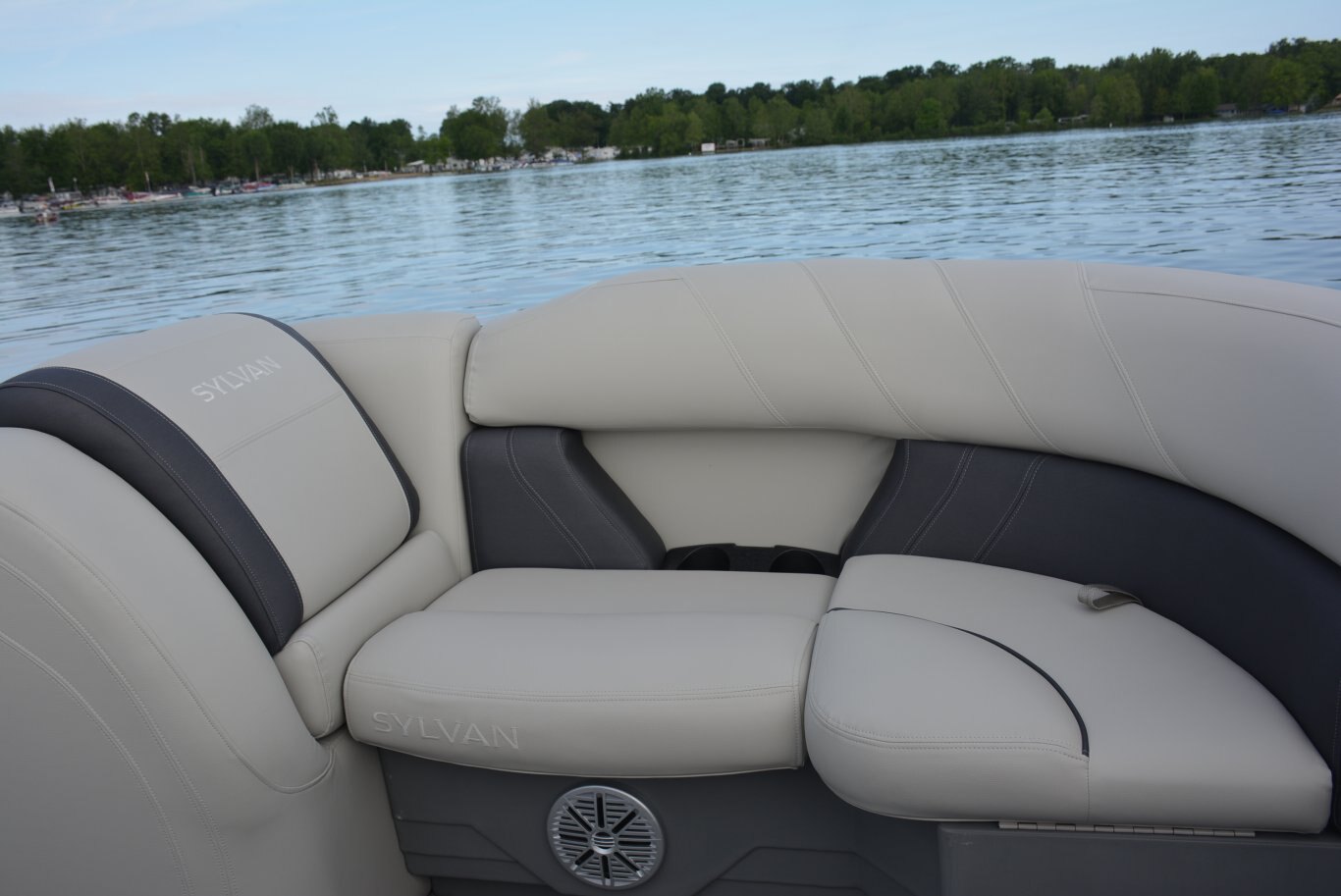 Sylvan Mirage Cruise 8522 CLZ DH