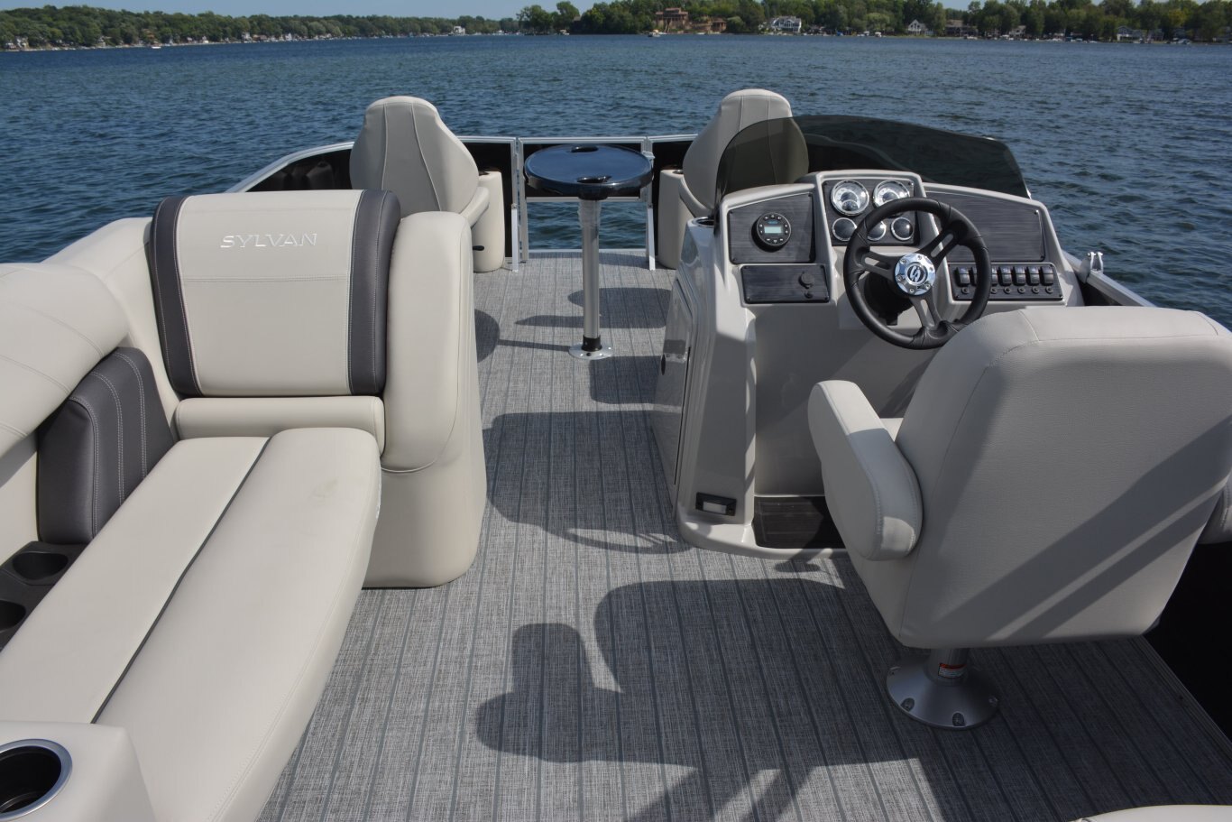 Sylvan Mirage Fish 820 Party Fish 4.0