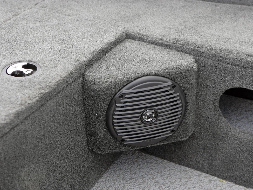 2026 Lund 1875 Pro Guide Tiller