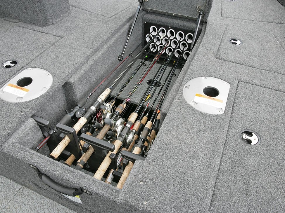 2026 Lund 2075 Pro Guide Tiller