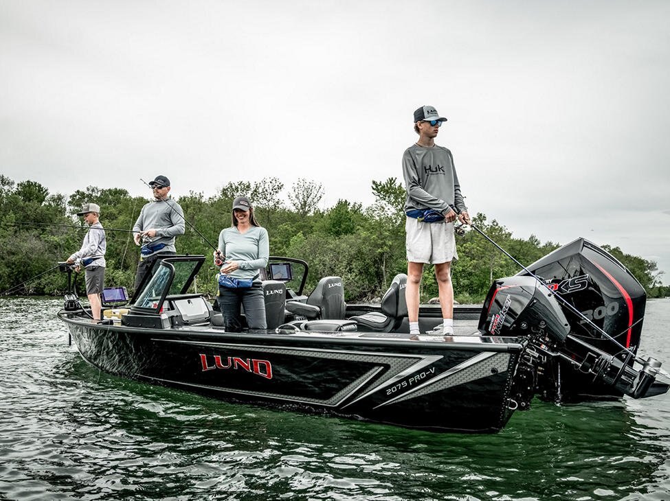 2026 Lund 2075 PRO V Sport