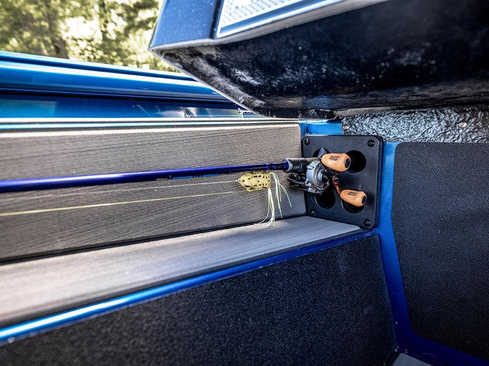 2026 Lund 1975 Renegade SS