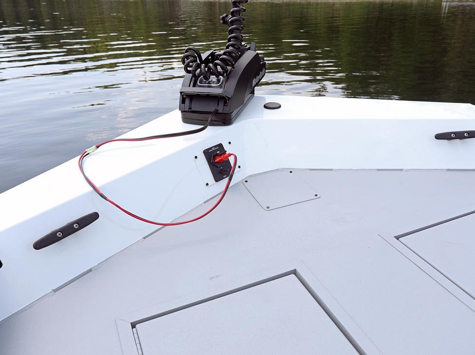 2026 Lund 1660 Predator Tiller