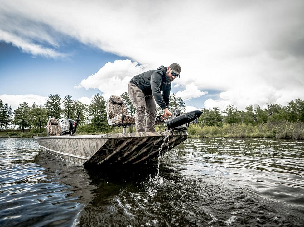 2026 Lund 1660 Predator Tiller