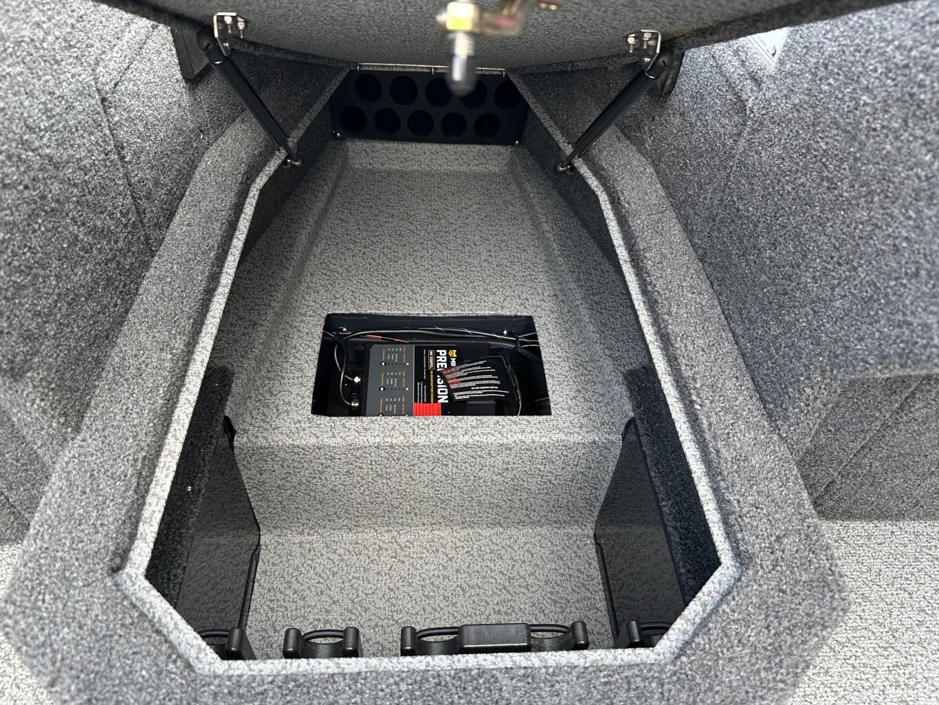 2025 Lund Crossover XS 1875 Mercury 175HP PRO XS