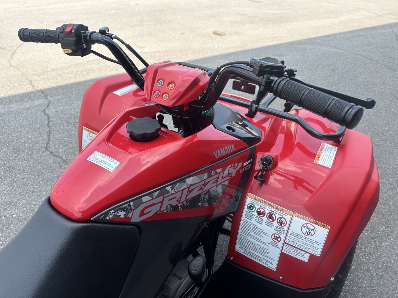 2025 Yamaha Grizzly 110 Grey Metallic/Red